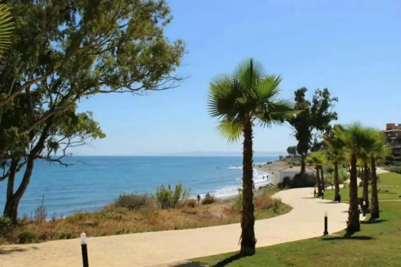 Bahia De La Plata Apartment 2- Luxury By The Sea Estepona 0*,