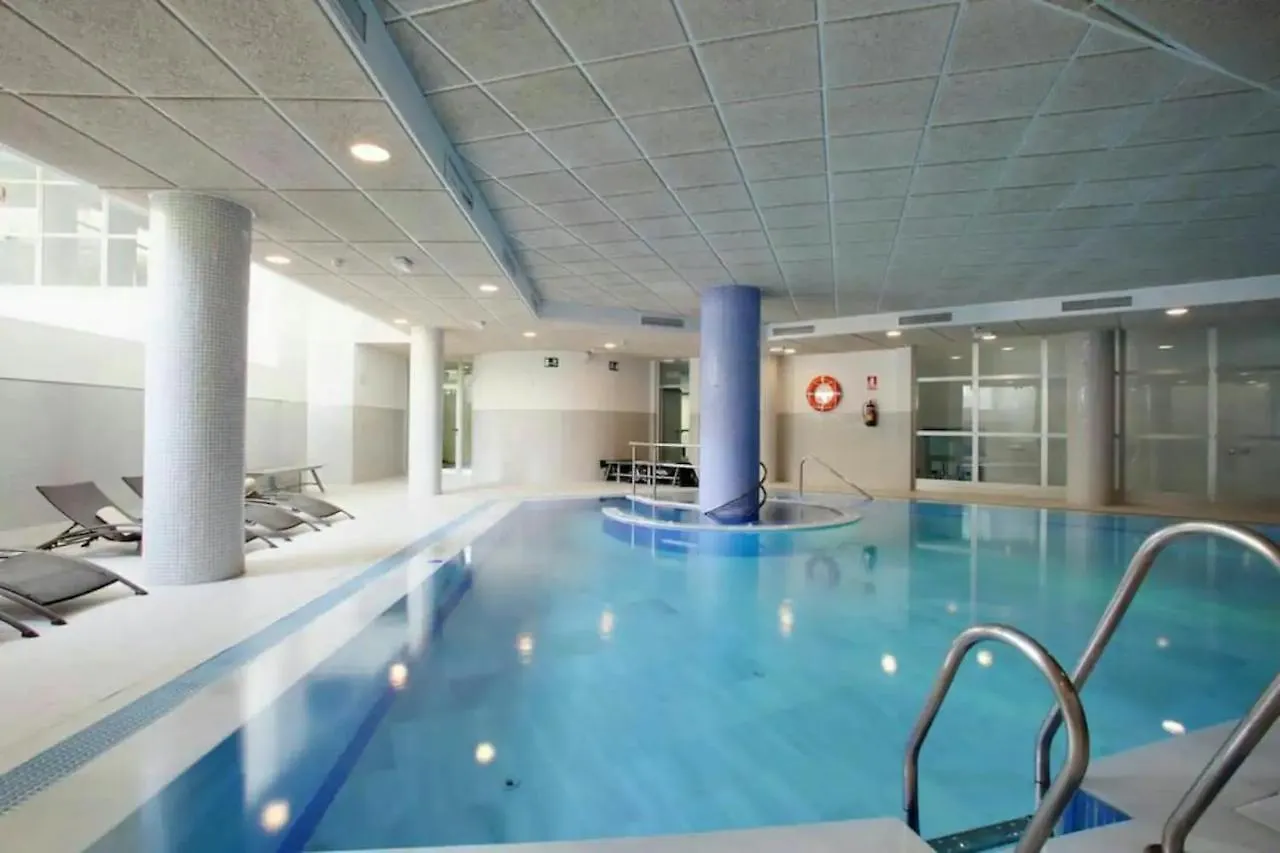 Bahia De La Plata Apartment 2- Luxury By The Sea Estepona
