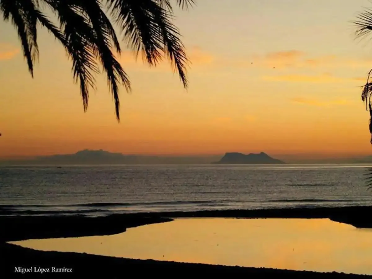 Bahia De La Plata Apartment 2- Luxury By The Sea Estepona Spain