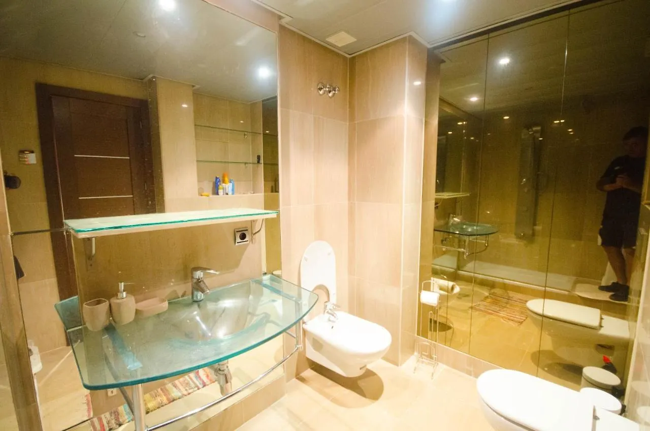 Bahia De La Plata Apartment 2- Luxury By The Sea Estepona