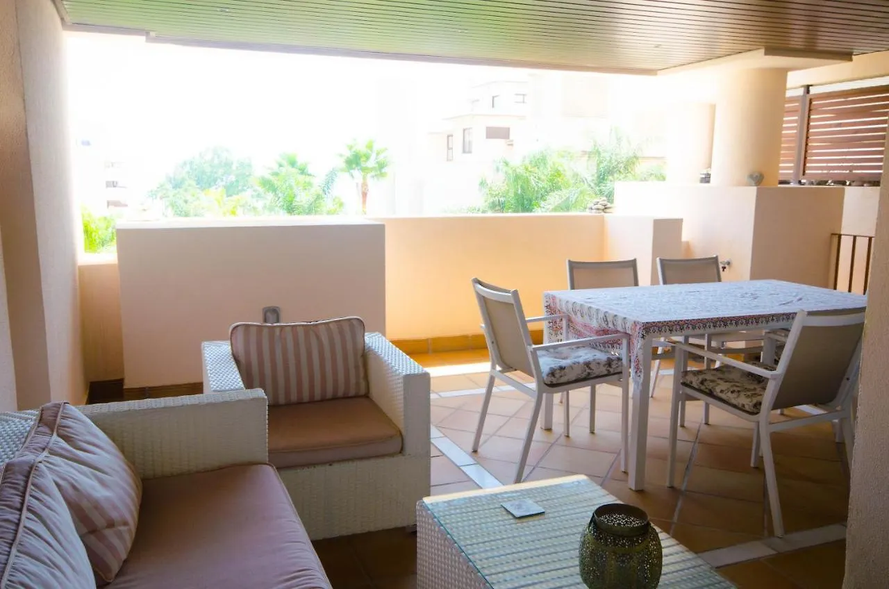 Bahia De La Plata Apartment 2- Luxury By The Sea Estepona
